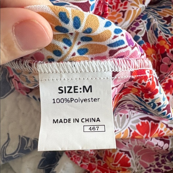 Puff Sleeve Floral Blouse by Nolita Boutique - Picture 9 of 9